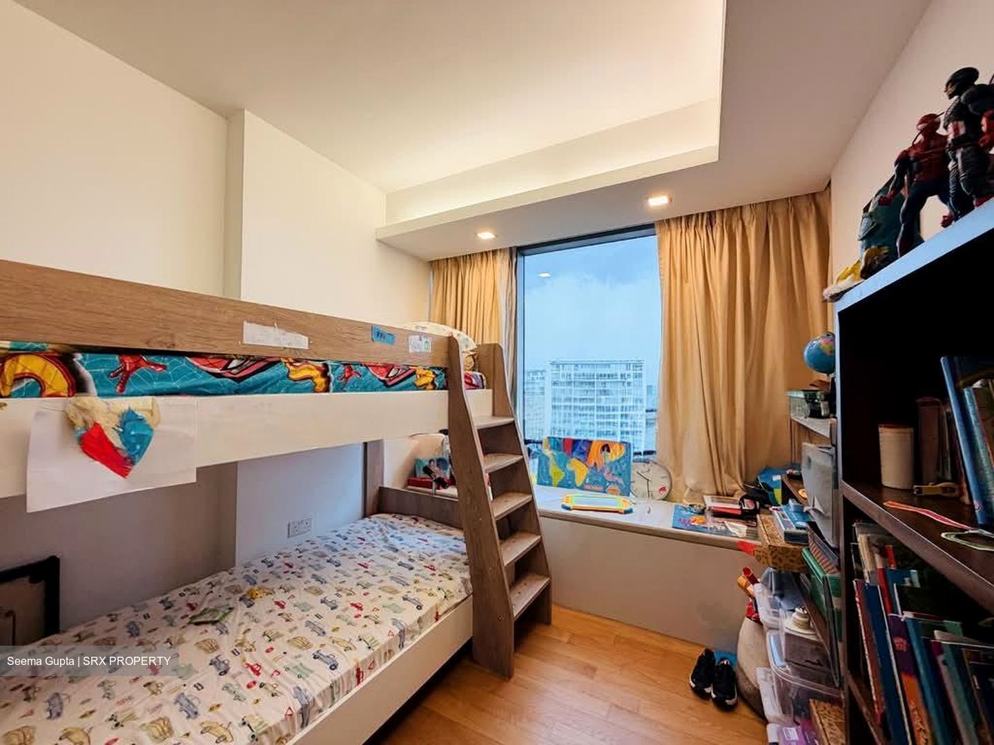 SilverSea (D15), Condominium #554694461